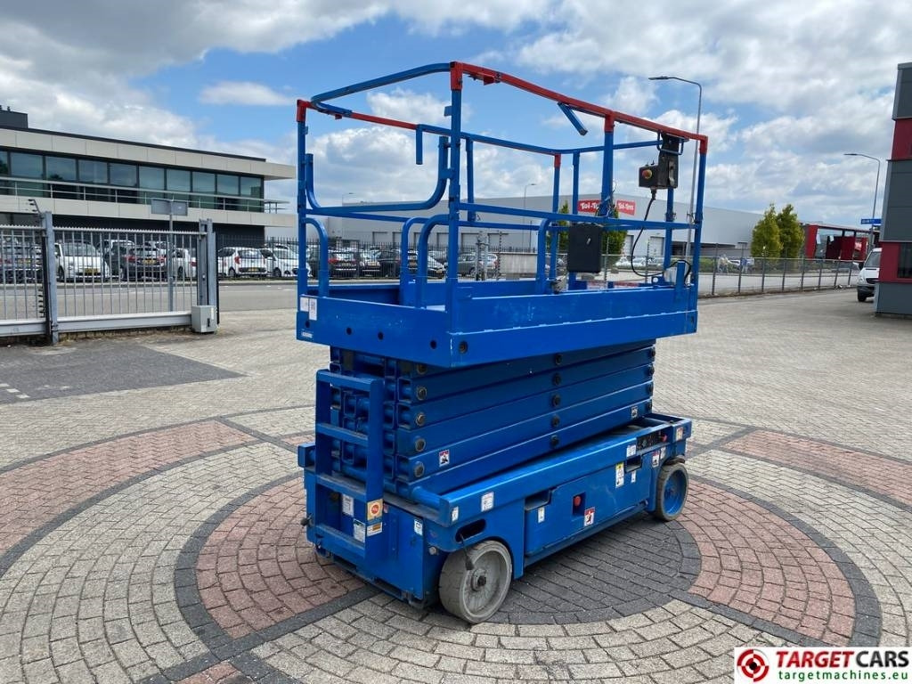 Haulotte Compact 14 Electric Scissor Work Lift 1385cm  - Saxlift: bild 3 Haulotte Compact 14 Electric Scissor Work Lift 1385cm  - Saxlift: bild 3