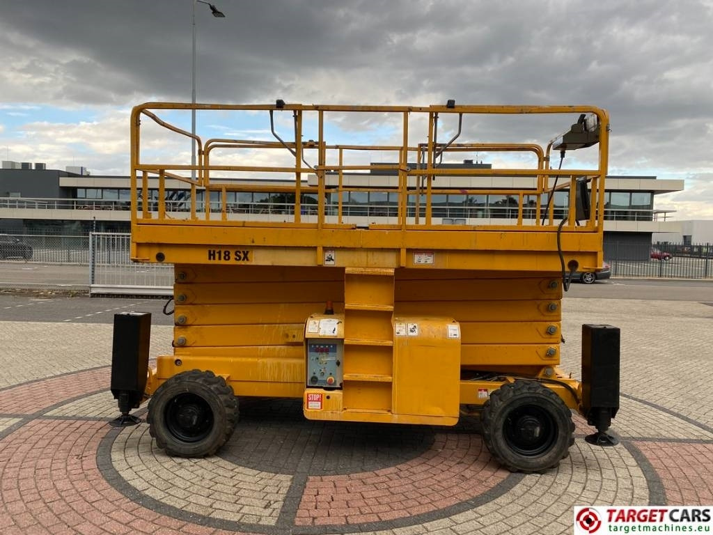 Leasa Haulotte H18SDX Diesel H18SX Scissor 4x4 Work Lift 1800cm Haulotte H18SDX Diesel H18SX Scissor 4x4 Work Lift 1800cm: bild 42 Leasa Haulotte H18SDX Diesel H18SX Scissor 4x4 Work Lift 1800cm Haulotte H18SDX Diesel H18SX Scissor 4x4 Work Lift 1800cm: bild 42