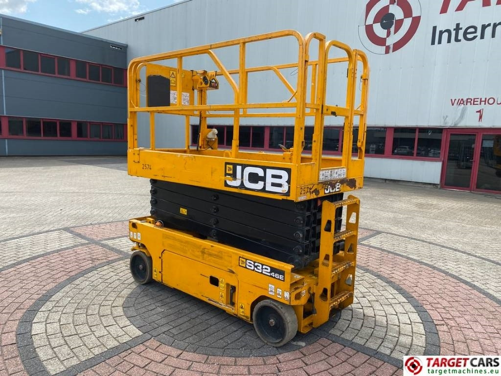 JCB S3246E Electric Scissor Work Lift 1200cm - Saxlift: bild 4 JCB S3246E Electric Scissor Work Lift 1200cm - Saxlift: bild 4