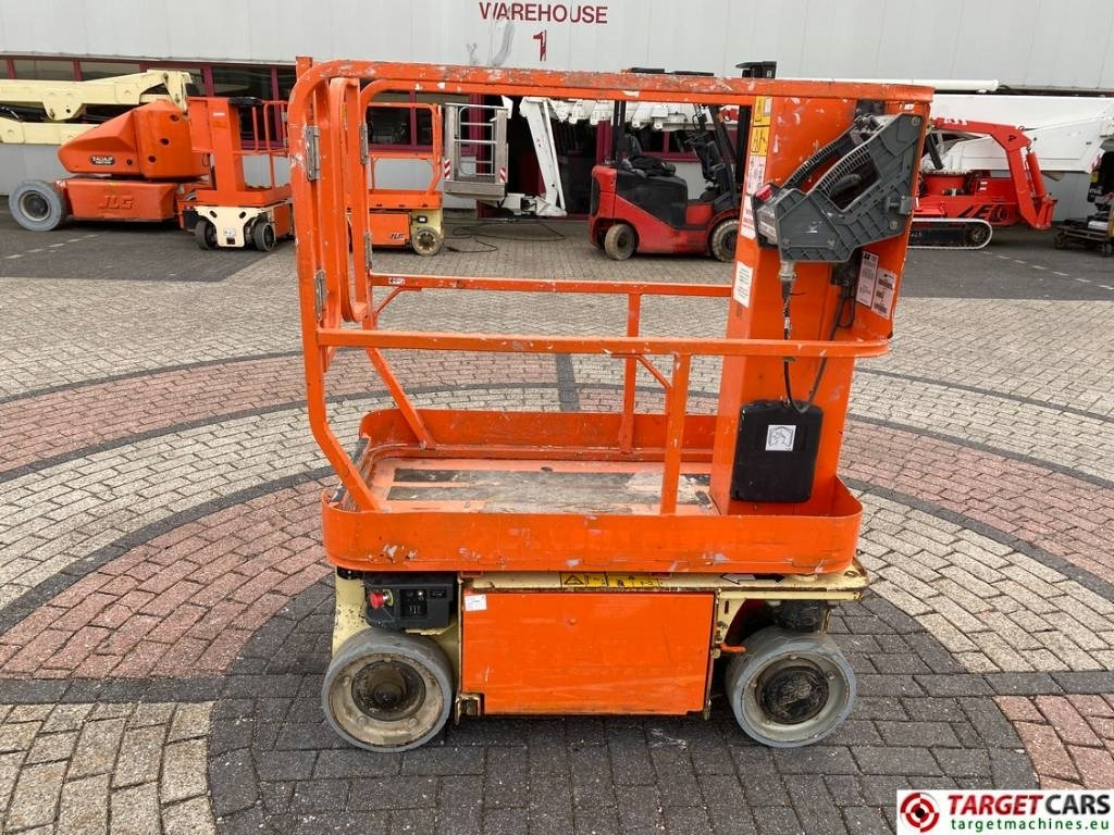 JLG 1230ES Electric Vertical Mast Work Lift 566cm - Pelarlift: bild 5 JLG 1230ES Electric Vertical Mast Work Lift 566cm - Pelarlift: bild 5