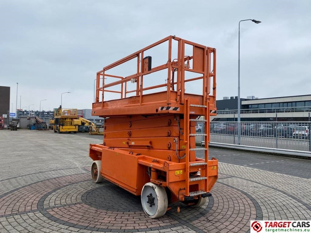 JLG 153-12 Liftlux Electric Scissor Work Lift 1730cm - Saxlift: bild 2 JLG 153-12 Liftlux Electric Scissor Work Lift 1730cm - Saxlift: bild 2