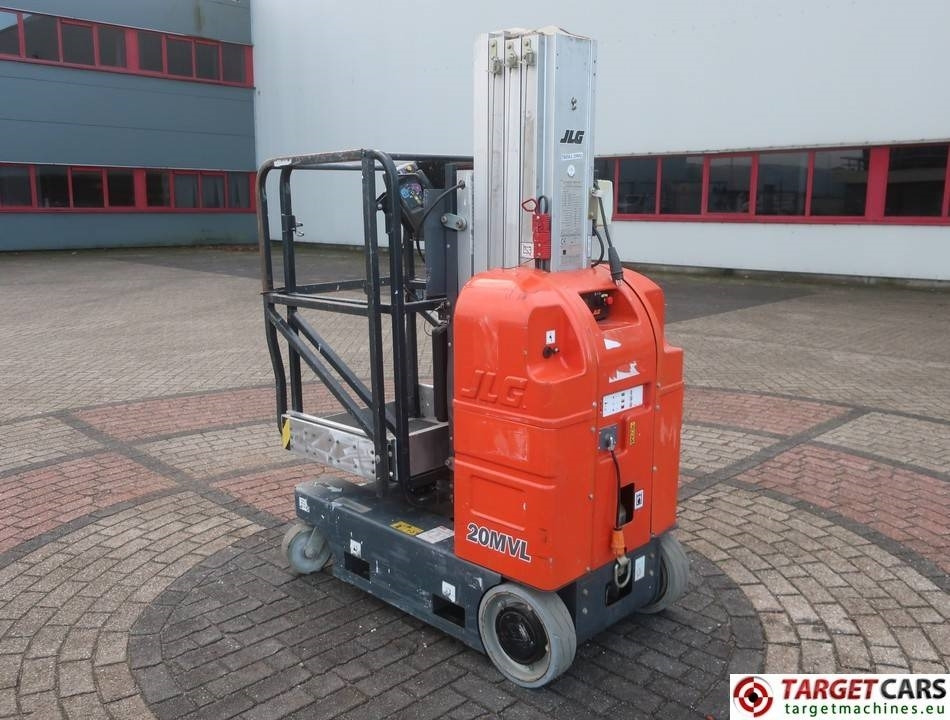 JLG 20MVL Electric Vertical Mast Work Lift 794cm - Pelarlift: bild 4 JLG 20MVL Electric Vertical Mast Work Lift 794cm - Pelarlift: bild 4