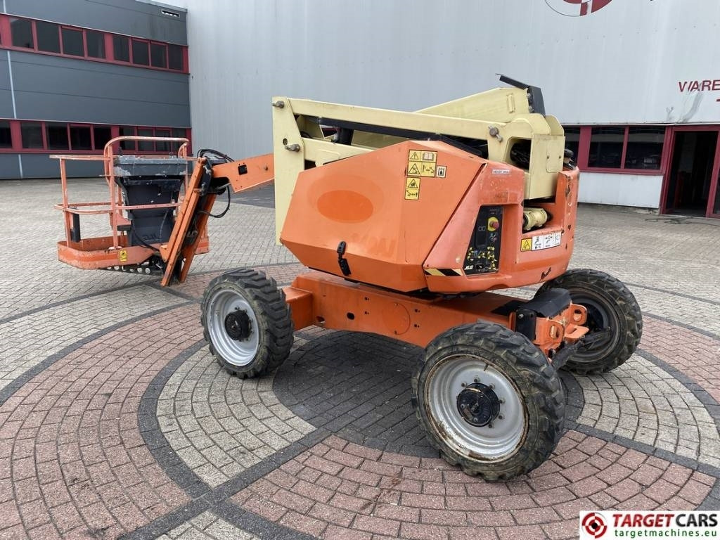 JLG 340AJ Articulated 4x4 Diesel Boom Work Lift 1233cm - Bomlift: bild 4 JLG 340AJ Articulated 4x4 Diesel Boom Work Lift 1233cm - Bomlift: bild 4