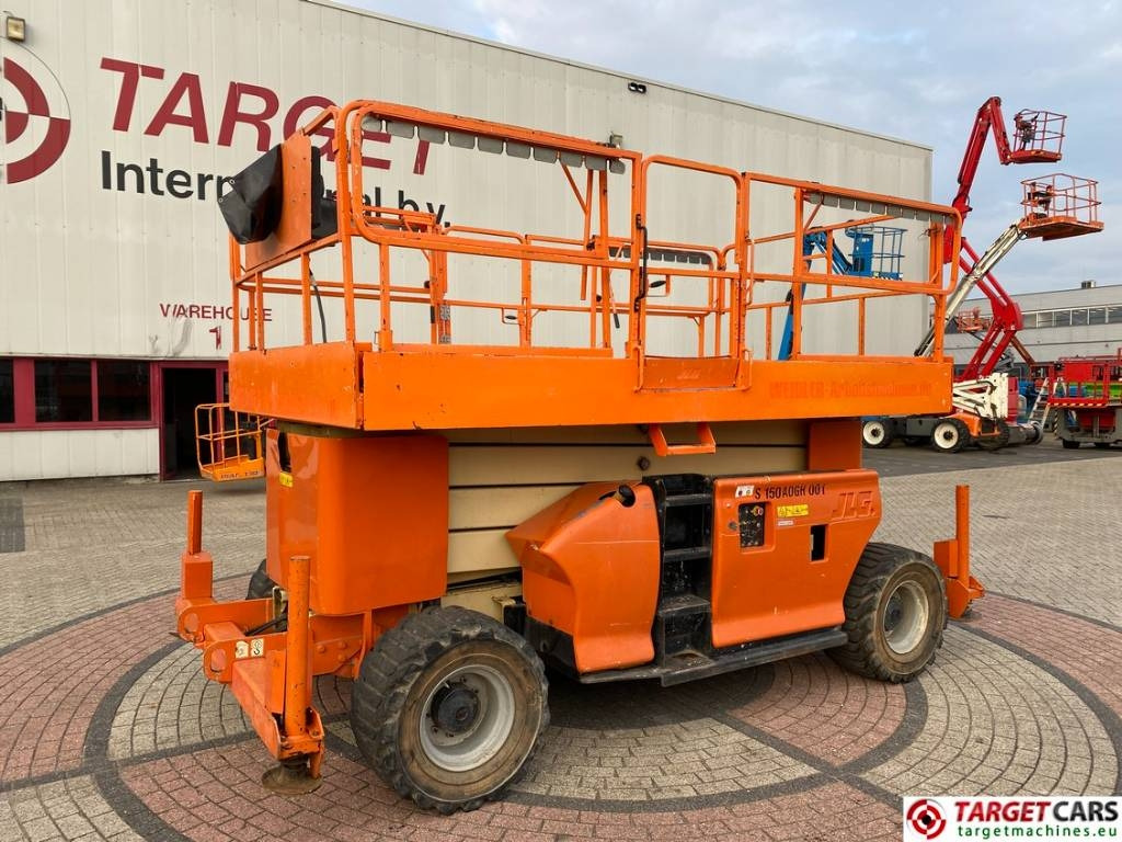 JLG 4394RT Diesel 4x4 Scissor Work Lift 1511cm - Saxlift: bild 1 JLG 4394RT Diesel 4x4 Scissor Work Lift 1511cm - Saxlift: bild 1