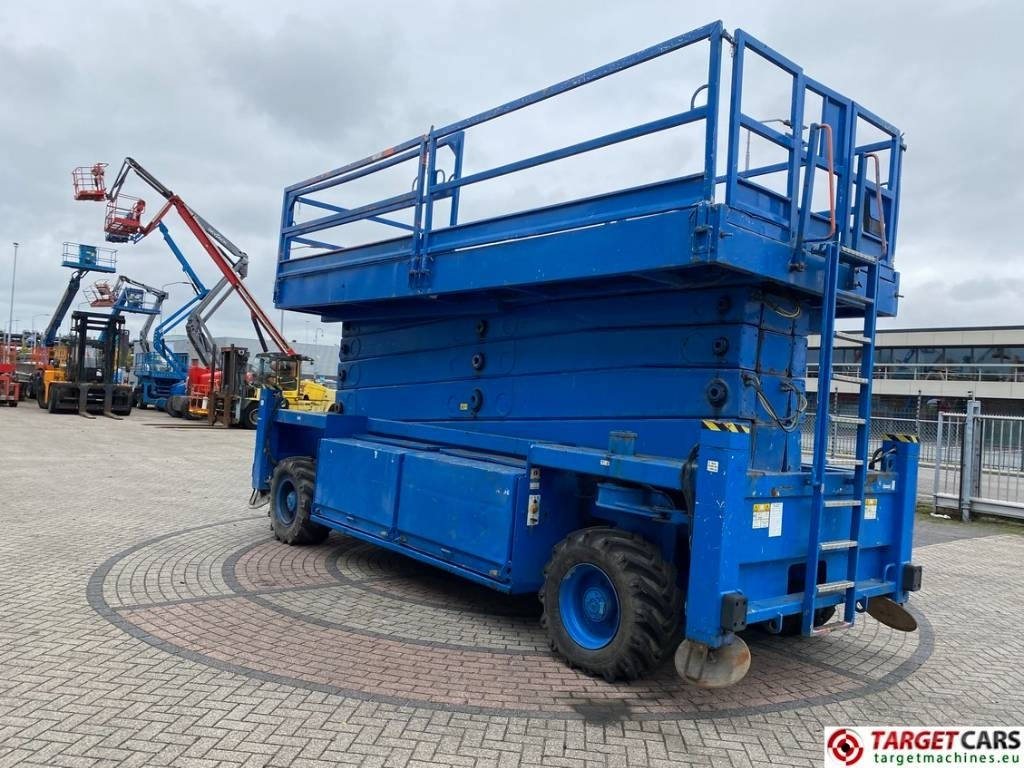 JLG Liftlux 260-25 Diesel 4x4 Scissor Work Lift 2800cm - Saxlift: bild 2 JLG Liftlux 260-25 Diesel 4x4 Scissor Work Lift 2800cm - Saxlift: bild 2