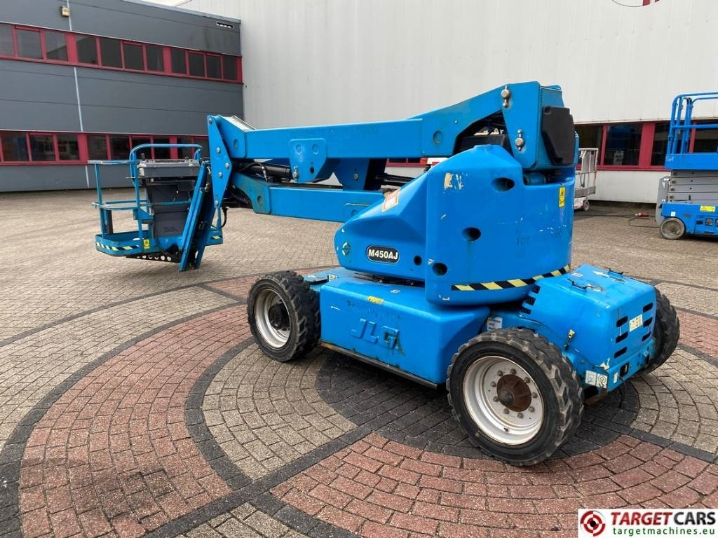JLG M450AJ HyBrid Articulated Boom Work Lift 1572cm - Bomlift: bild 4 JLG M450AJ HyBrid Articulated Boom Work Lift 1572cm - Bomlift: bild 4