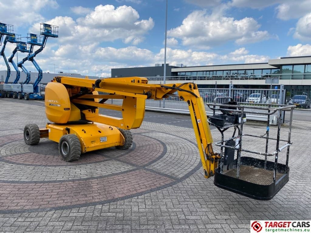 Manitou 170AETJL Electric Articulated Boom WorkLift 1690cm - Bomlift: bild 2 Manitou 170AETJL Electric Articulated Boom WorkLift 1690cm - Bomlift: bild 2