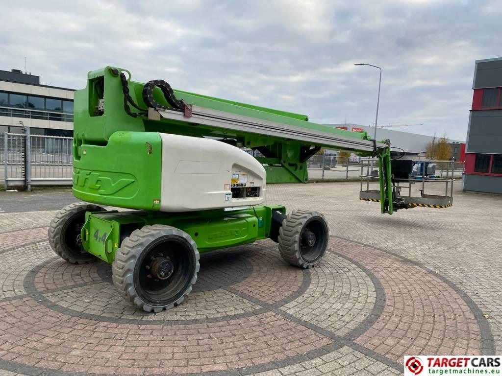 Niftylift HR28 HyBrid Articulated 4x4 Boom Work Lift 2800cm - Bomlift: bild 3 Niftylift HR28 HyBrid Articulated 4x4 Boom Work Lift 2800cm - Bomlift: bild 3
