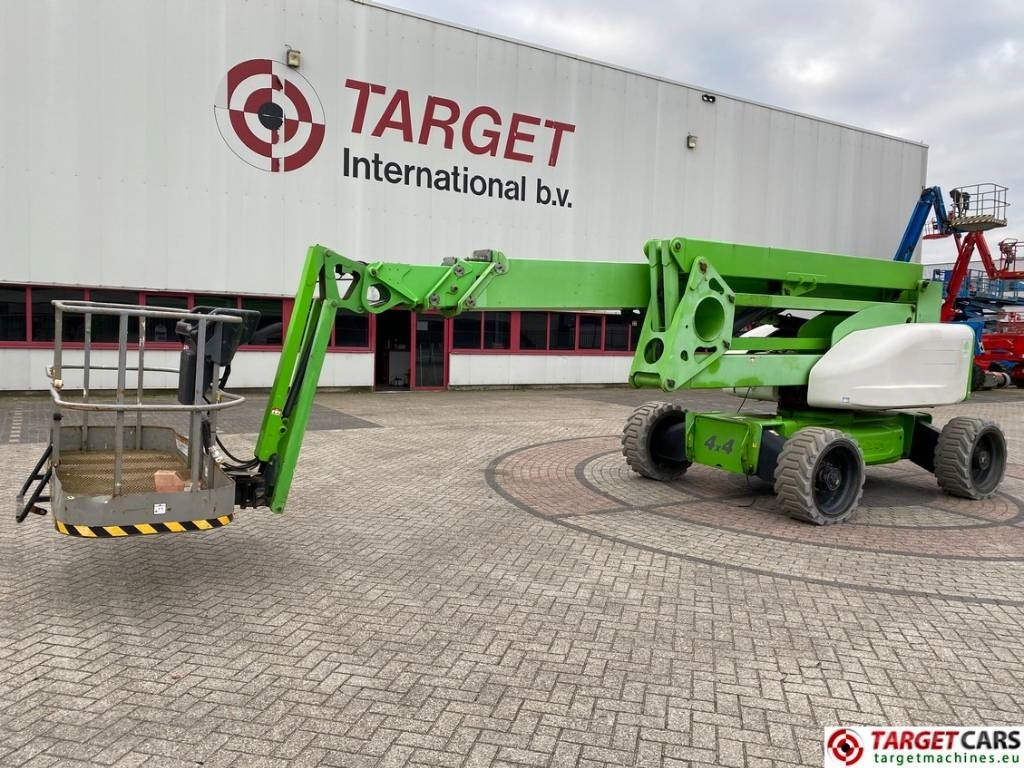 Niftylift HR28 HyBrid Articulated 4x4 Boom Work Lift 2800cm - Bomlift: bild 1 Niftylift HR28 HyBrid Articulated 4x4 Boom Work Lift 2800cm - Bomlift: bild 1