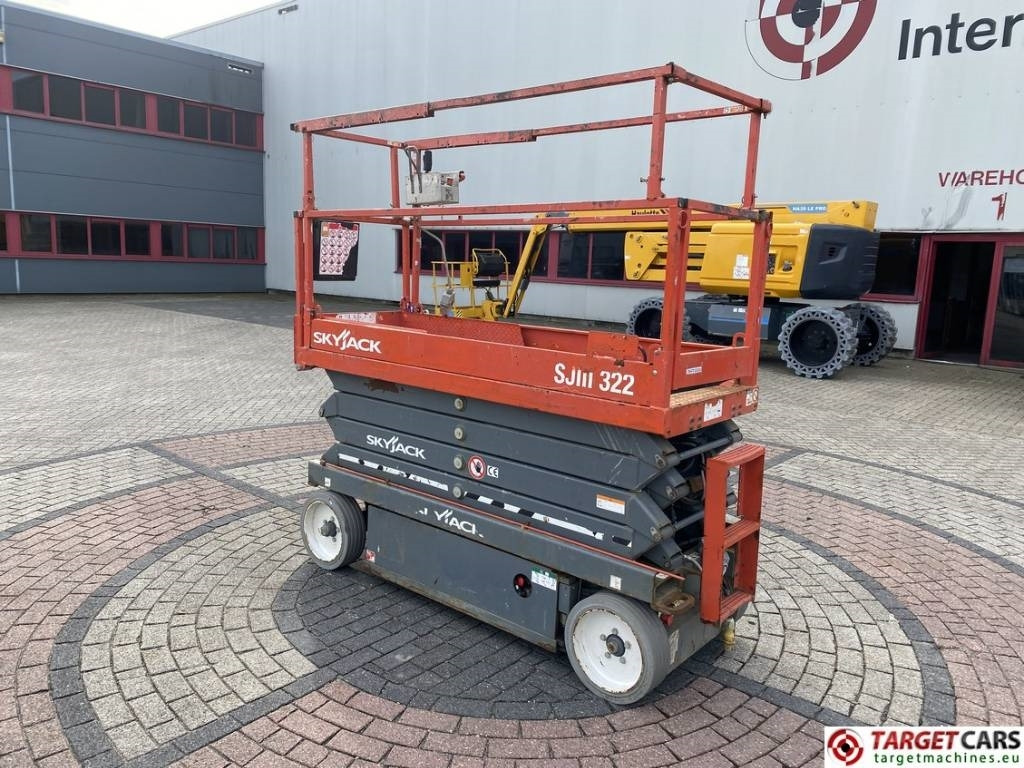 SkyJack SJIII-3226 Electric 3226 Scissor Work Lift 990cm - Saxlift: bild 4 SkyJack SJIII-3226 Electric 3226 Scissor Work Lift 990cm - Saxlift: bild 4