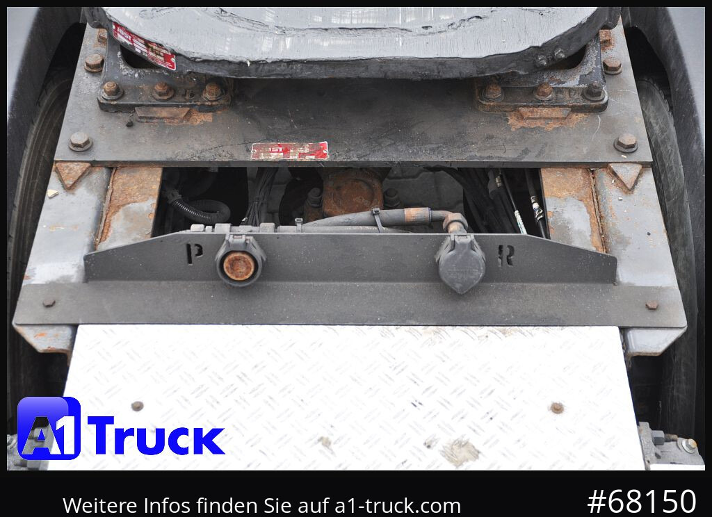 VOLVO FH16, 600, 6x4, Schwerlast,120t.Standklima, Hydraulik, - Dragbil: bild 3 VOLVO FH16, 600, 6x4, Schwerlast,120t.Standklima, Hydraulik, - Dragbil: bild 3