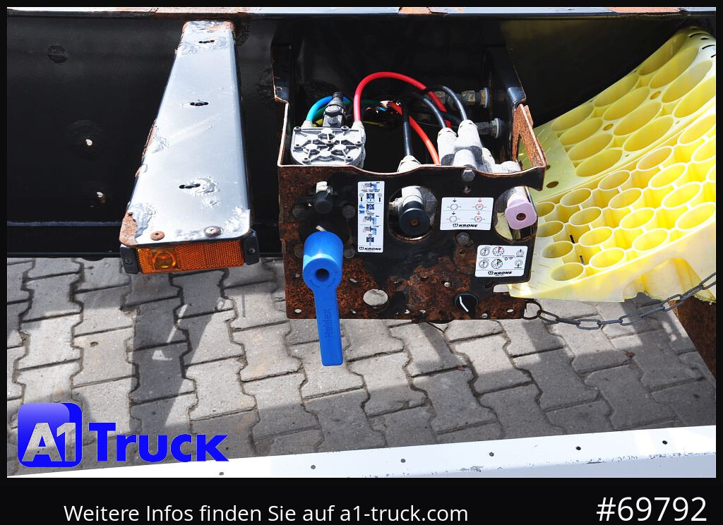 KRONE SDC, Containerchassis, 2x20/30/40 - Containerbil/ Växelflak semitrailer: bild 3 KRONE SDC, Containerchassis, 2x20/30/40 - Containerbil/ Växelflak semitrailer: bild 3