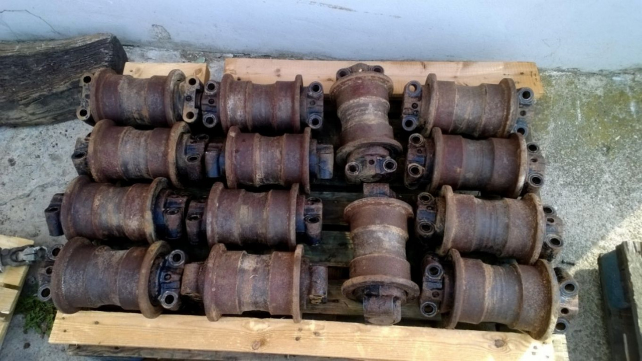 Caterpillar 317B LN RULLI INFERIORI - Larvband - Rulle för Byggmaskiner: bild 1 Caterpillar 317B LN RULLI INFERIORI - Larvband - Rulle för Byggmaskiner: bild 1