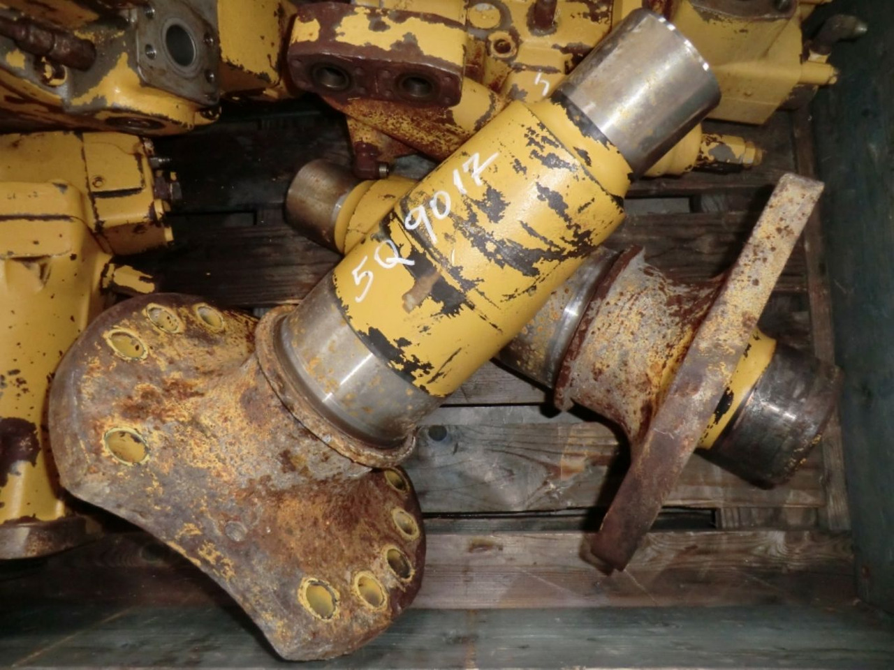 Caterpillar 963C ALBERI SOSTEGNO CARRO - Undervagnsdelar för Byggmaskiner: bild 2 Caterpillar 963C ALBERI SOSTEGNO CARRO - Undervagnsdelar för Byggmaskiner: bild 2