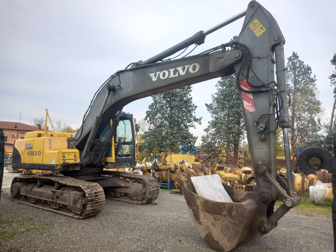 VOLVO EC210B NLC Escavatore cingolato usato in buone condizioni. - Bandgrävare: bild 1 VOLVO EC210B NLC Escavatore cingolato usato in buone condizioni. - Bandgrävare: bild 1