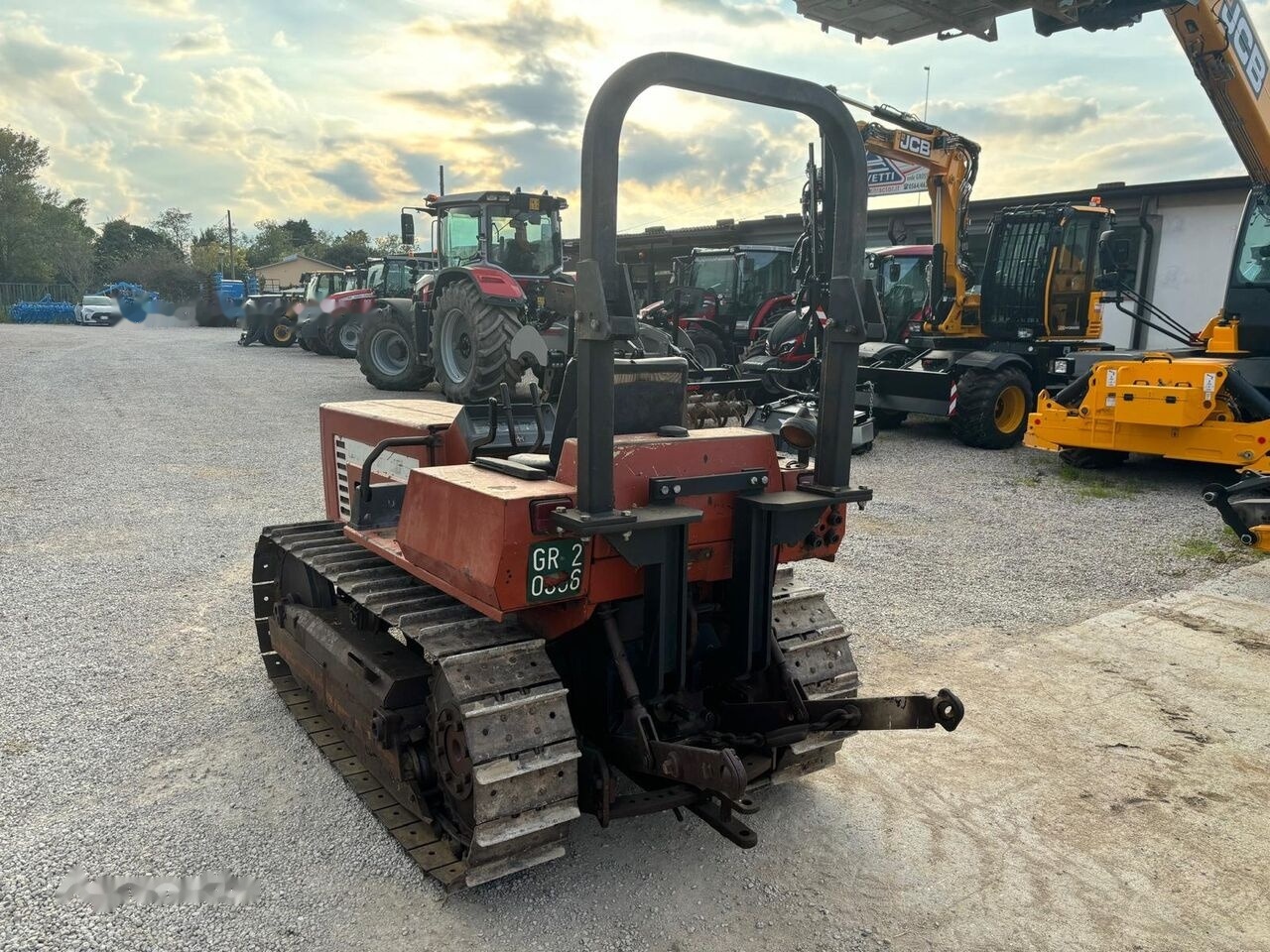 FIAT 665C - Bandtraktor: bild 2 FIAT 665C - Bandtraktor: bild 2