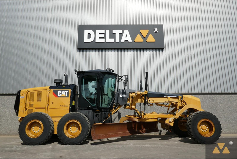 Caterpillar 12M3 - Väghyvel: bild 2 Caterpillar 12M3 - Väghyvel: bild 2