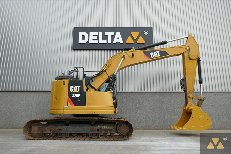 Caterpillar 325F LCR - Bandgrävare: bild 2 Caterpillar 325F LCR - Bandgrävare: bild 2