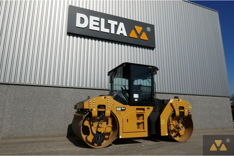 Caterpillar CB13 - Vält: bild 4 Caterpillar CB13 - Vält: bild 4