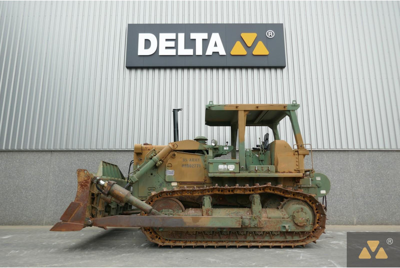 Caterpillar D7F Ex-army - Bulldozer: bild 1 Caterpillar D7F Ex-army - Bulldozer: bild 1