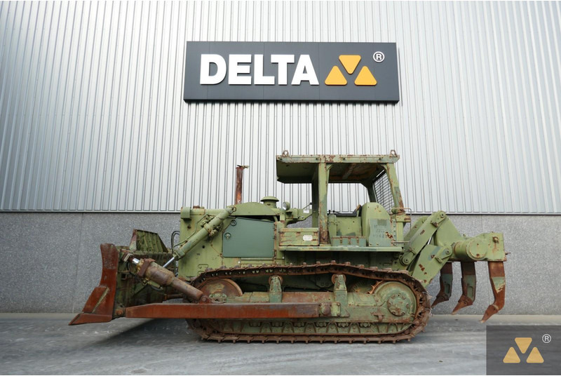 Caterpillar D7F Ex-army - Bulldozer: bild 1 Caterpillar D7F Ex-army - Bulldozer: bild 1