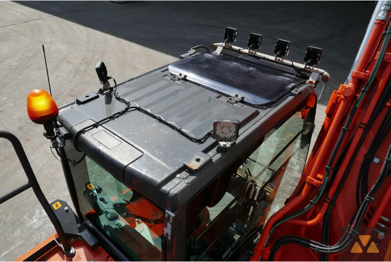 Bandgrävare Hitachi ZX210LC-6: bild 14 Bandgrävare Hitachi ZX210LC-6: bild 14