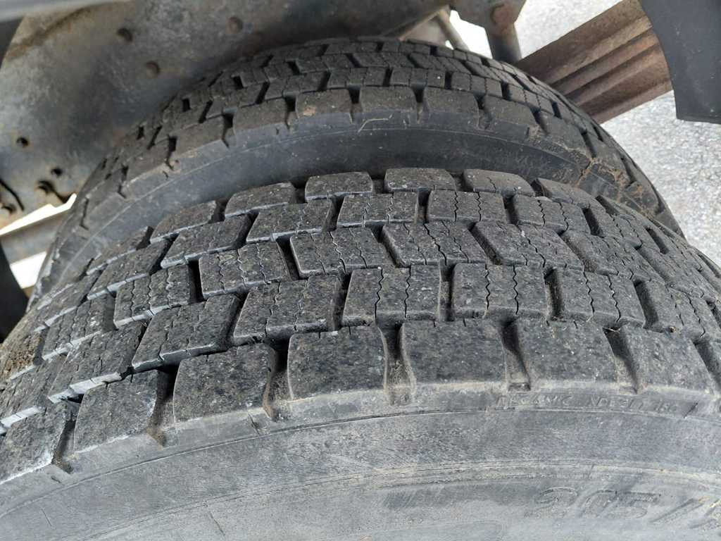 Avia D90, EURO 3, SIDES, HYDRAULIC FRONT - Kapellbil: bild 5 Avia D90, EURO 3, SIDES, HYDRAULIC FRONT - Kapellbil: bild 5