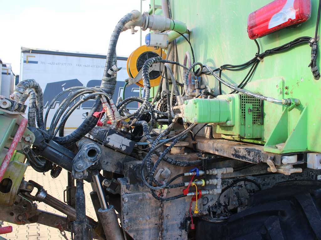 Lastbil MAN TGS 18.480 6X6 + AMAG multimixer MFT3-19AIO + WIRTGEN WS 250: bild 9 Lastbil MAN TGS 18.480 6X6 + AMAG multimixer MFT3-19AIO + WIRTGEN WS 250: bild 9