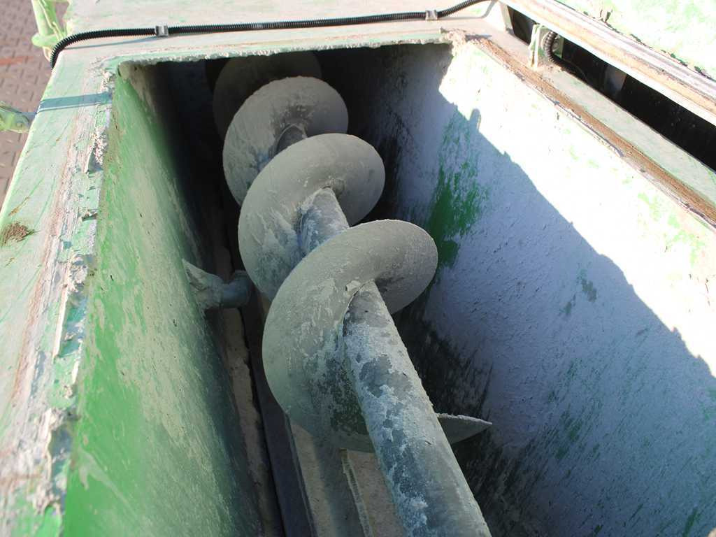 Lastbil MAN TGS 18.480 6X6 + AMAG multimixer MFT3-19AIO + WIRTGEN WS 250: bild 11 Lastbil MAN TGS 18.480 6X6 + AMAG multimixer MFT3-19AIO + WIRTGEN WS 250: bild 11