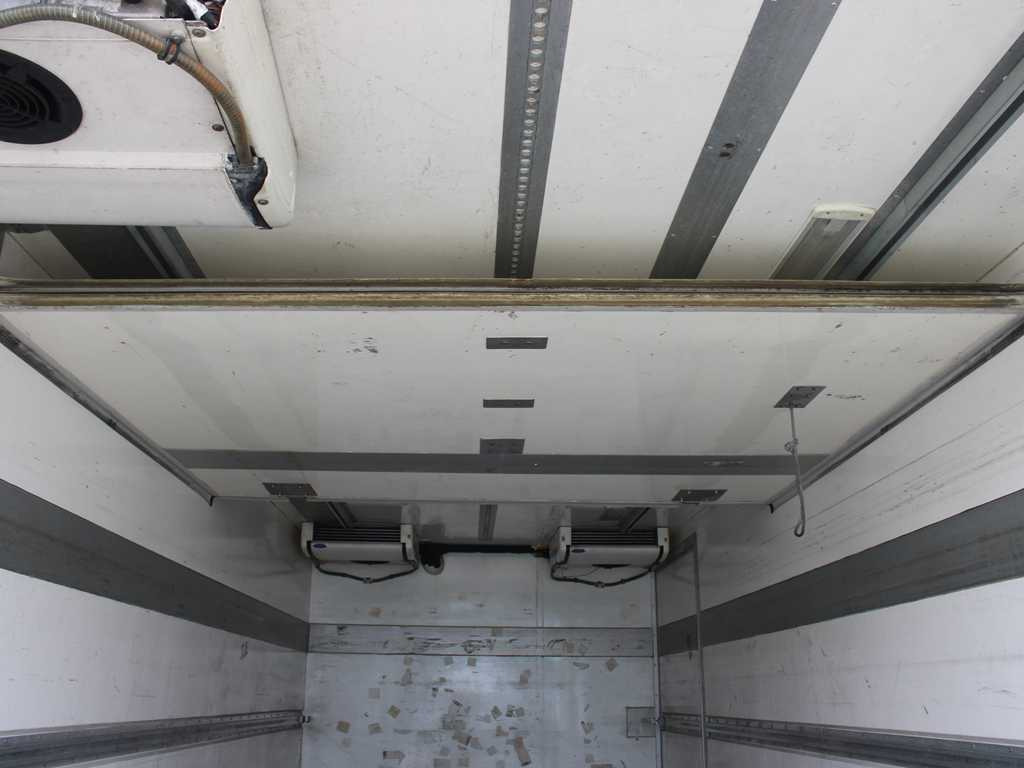 Kylbil lastbil MAN TGL 12.210, EURO 4, HYDRAULIC FRONT, CARRIER SUPRA 850 Mt, 2X EVAPORATOR: bild 12