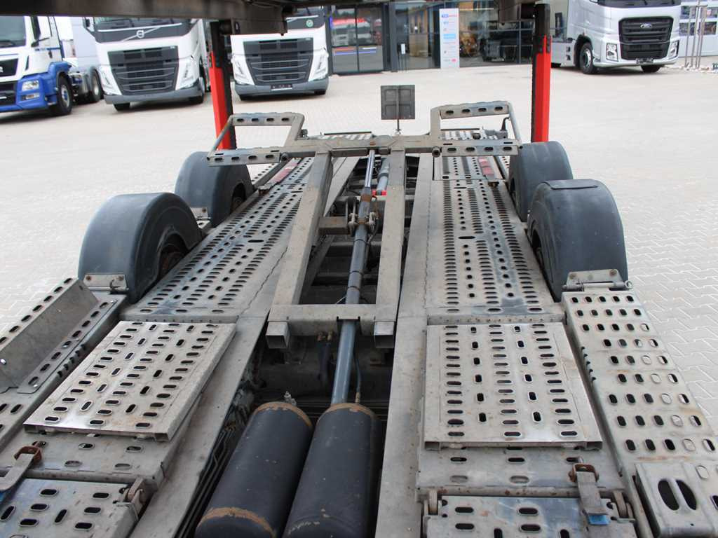 Biltransportbil lastbil Mercedes-Benz Actros 1844, EURO 5EEV, RETARDER + KÄSSBOHRER METAGO (2006): bild 10 Biltransportbil lastbil Mercedes-Benz Actros 1844, EURO 5EEV, RETARDER + KÄSSBOHRER METAGO (2006): bild 10