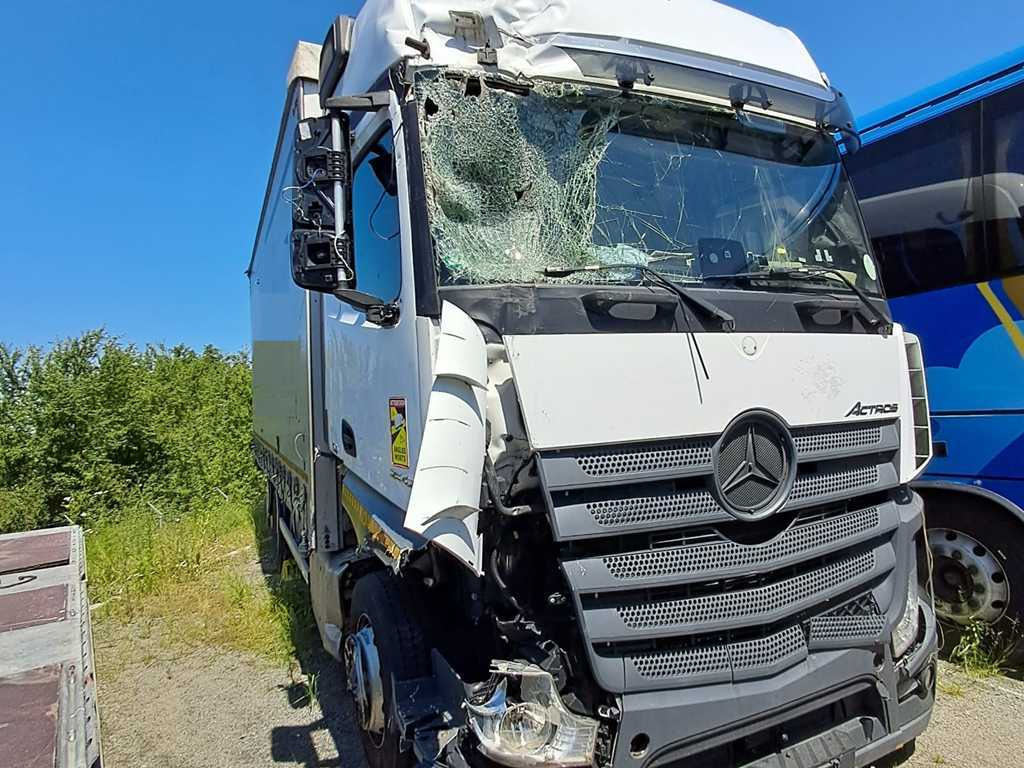 Mercedes-Benz Actros 2542, 6X2 + PANAV TVK18M - Kapellbil: bild 4 Mercedes-Benz Actros 2542, 6X2 + PANAV TVK18M - Kapellbil: bild 4
