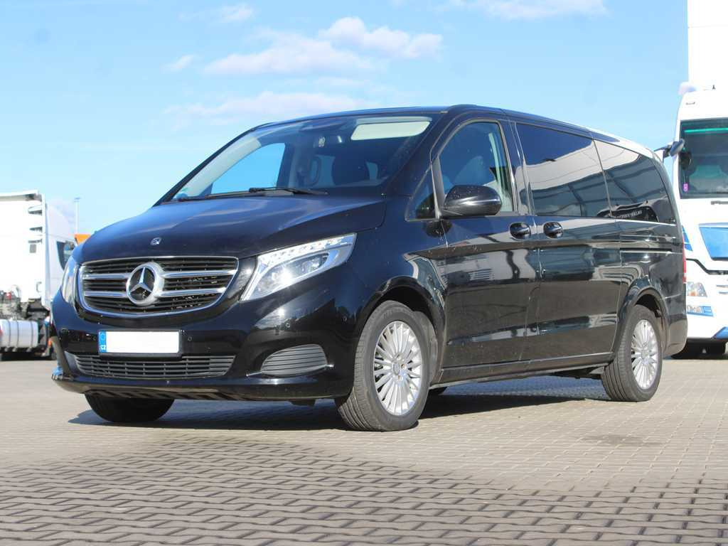 Mercedes-Benz V 220d, 7 SEATS, CAMERA - Personbil: bild 1 Mercedes-Benz V 220d, 7 SEATS, CAMERA - Personbil: bild 1