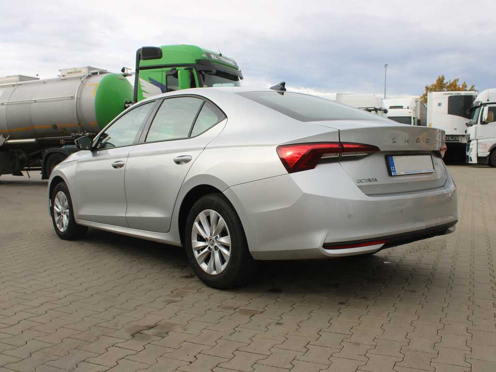 Skoda 2,0TDI 85KW SELECTION - Personbil: bild 5 Skoda 2,0TDI 85KW SELECTION - Personbil: bild 5