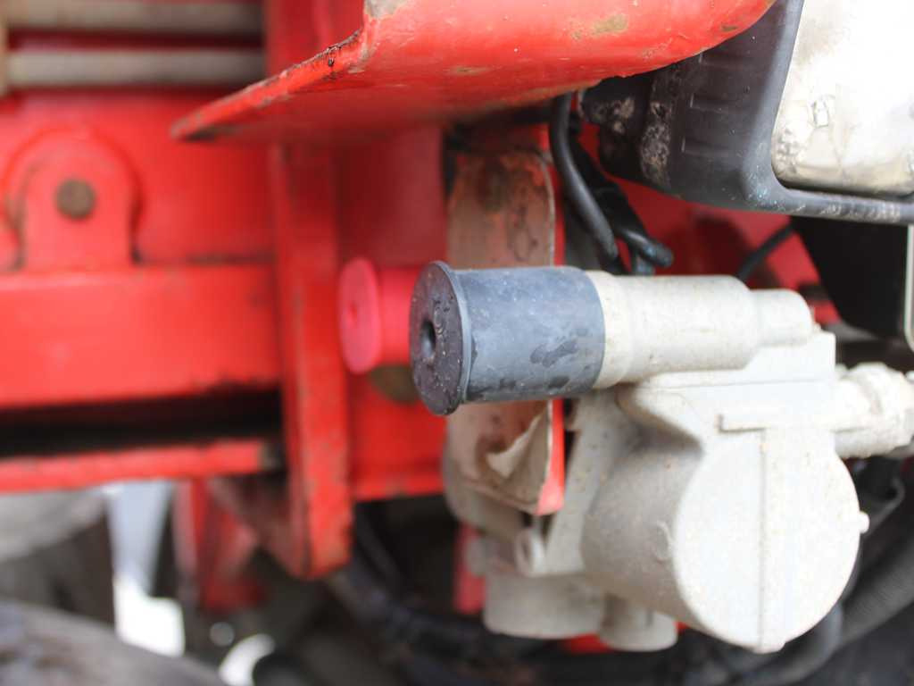 Umikov NPK 39, 2X LIFTING AXLE, SAF - Timmertrailer: bild 4 Umikov NPK 39, 2X LIFTING AXLE, SAF - Timmertrailer: bild 4