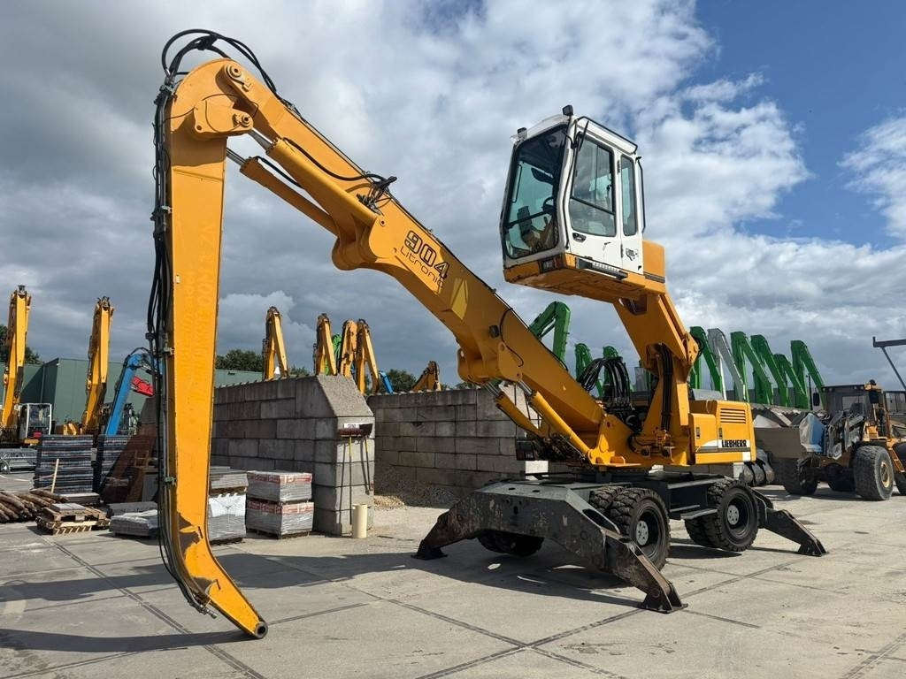 Liebherr A 904 - Materialhanterare: bild 2 Liebherr A 904 - Materialhanterare: bild 2