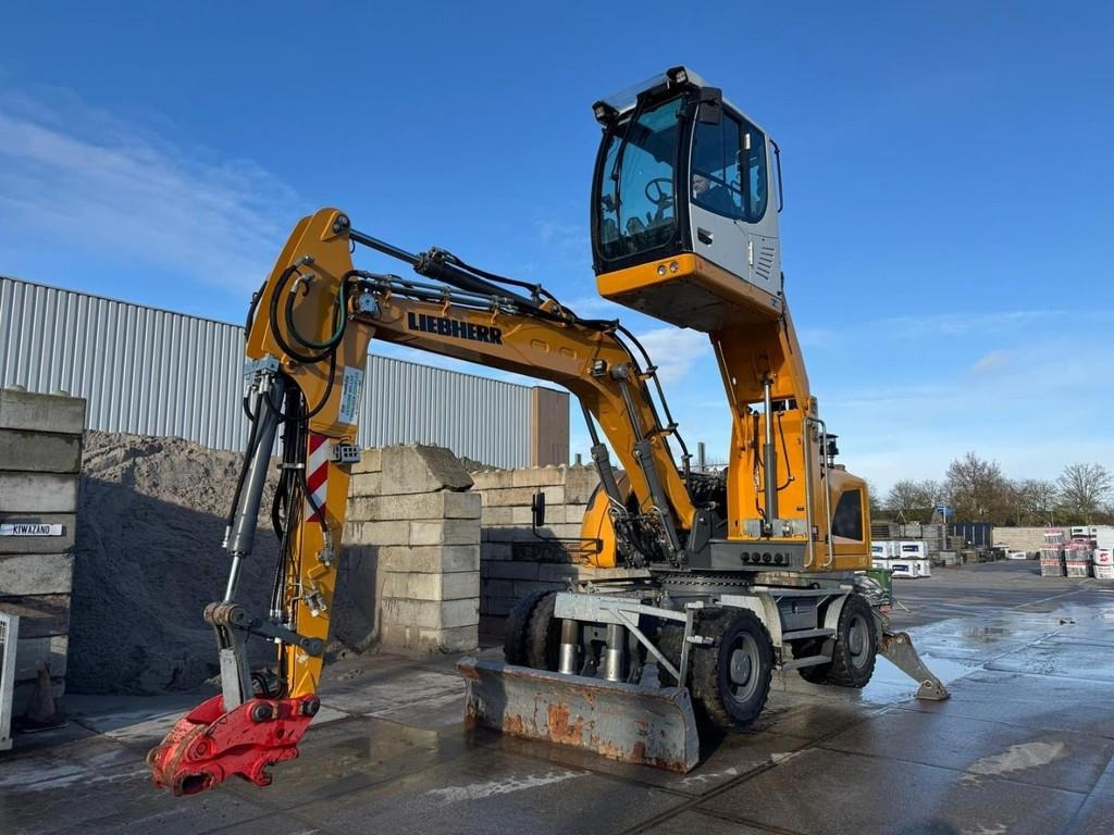 Liebherr LH 18 M - Materialhanterare: bild 2 Liebherr LH 18 M - Materialhanterare: bild 2