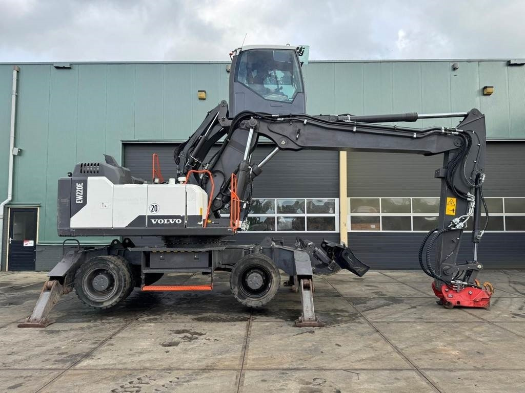 Volvo EW220 E - Materialhanterare: bild 5 Volvo EW220 E - Materialhanterare: bild 5