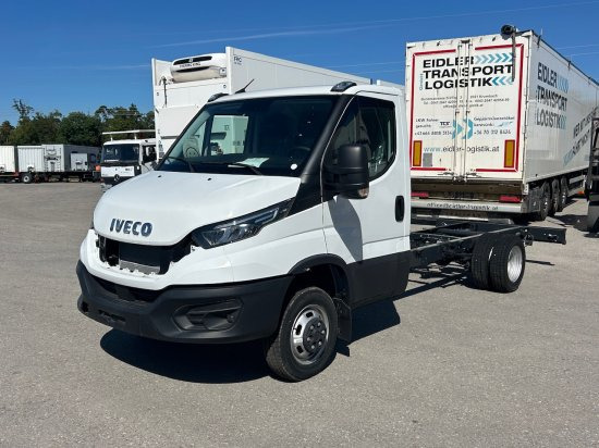 Iveco Daily 40 - 180 Fahrgestell, E6 Ohne Motor/Ohne Getriebe - Chassi lastbil: bild 1 Iveco Daily 40 - 180 Fahrgestell, E6 Ohne Motor/Ohne Getriebe - Chassi lastbil: bild 1