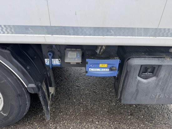 Moving floor semitrailer STAS Schubboden S300 ZX, 2xLiftachse, Funk, Getreidegosse, 7mm: bild 10 Moving floor semitrailer STAS Schubboden S300 ZX, 2xLiftachse, Funk, Getreidegosse, 7mm: bild 10