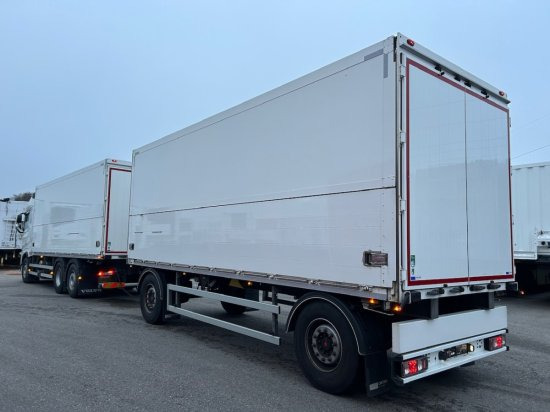 Volvo FH 500 6x2 Getränkekomplettzug, Orten Getränkeaufbau - Dryckestransport lastbil: bild 5 Volvo FH 500 6x2 Getränkekomplettzug, Orten Getränkeaufbau - Dryckestransport lastbil: bild 5