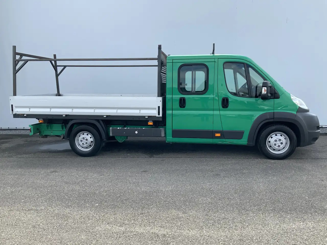 Transportbil med flak, Dubbelhytt transportbil Citroen Jumper 35 2.2 HDI L3 Dub Cab Pick Up 6 Zits Trekhaak 3000: bild 12 Transportbil med flak, Dubbelhytt transportbil Citroen Jumper 35 2.2 HDI L3 Dub Cab Pick Up 6 Zits Trekhaak 3000: bild 12