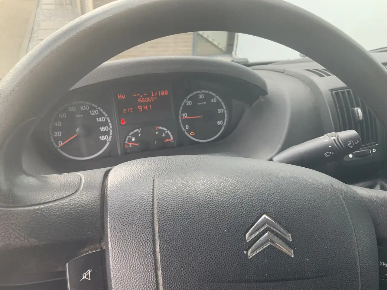 Citroen Jumper 35 2.2 HDI L4H3 Maxi (motor lampje brand !!) Airco - Skåpbil: bild 4 Citroen Jumper 35 2.2 HDI L4H3 Maxi (motor lampje brand !!) Airco - Skåpbil: bild 4