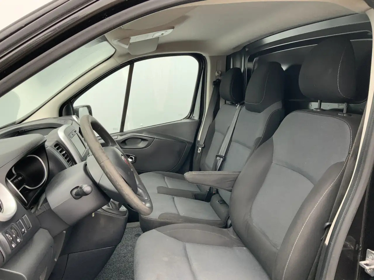 Fiat Talento 1.6 MJ EcoJet L2H1 Airco Cruise 3 Zits Navi Trekha - Skåpbil: bild 4 Fiat Talento 1.6 MJ EcoJet L2H1 Airco Cruise 3 Zits Navi Trekha - Skåpbil: bild 4