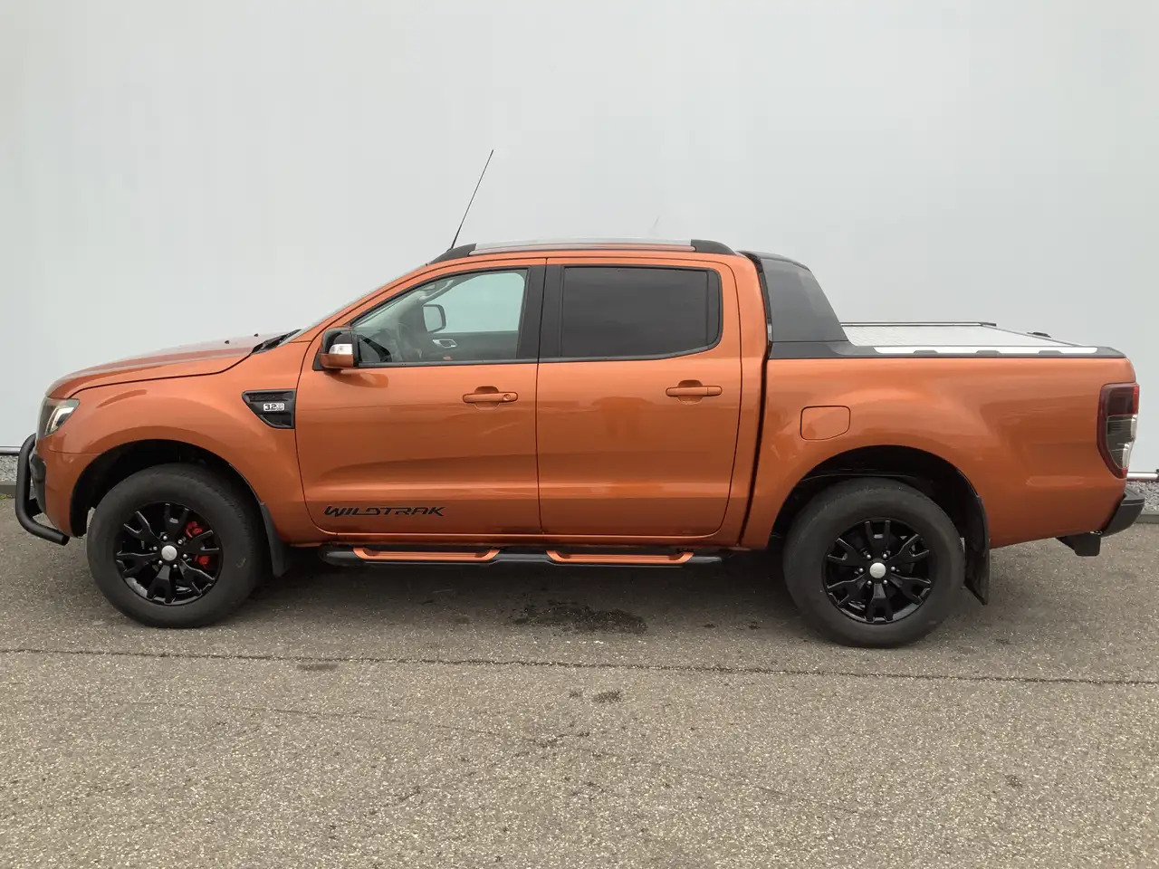 Ford Ranger 3.2 TDCi Wildtrak Super Automaat Cab Airco Cruise - Pickup: bild 3 Ford Ranger 3.2 TDCi Wildtrak Super Automaat Cab Airco Cruise - Pickup: bild 3