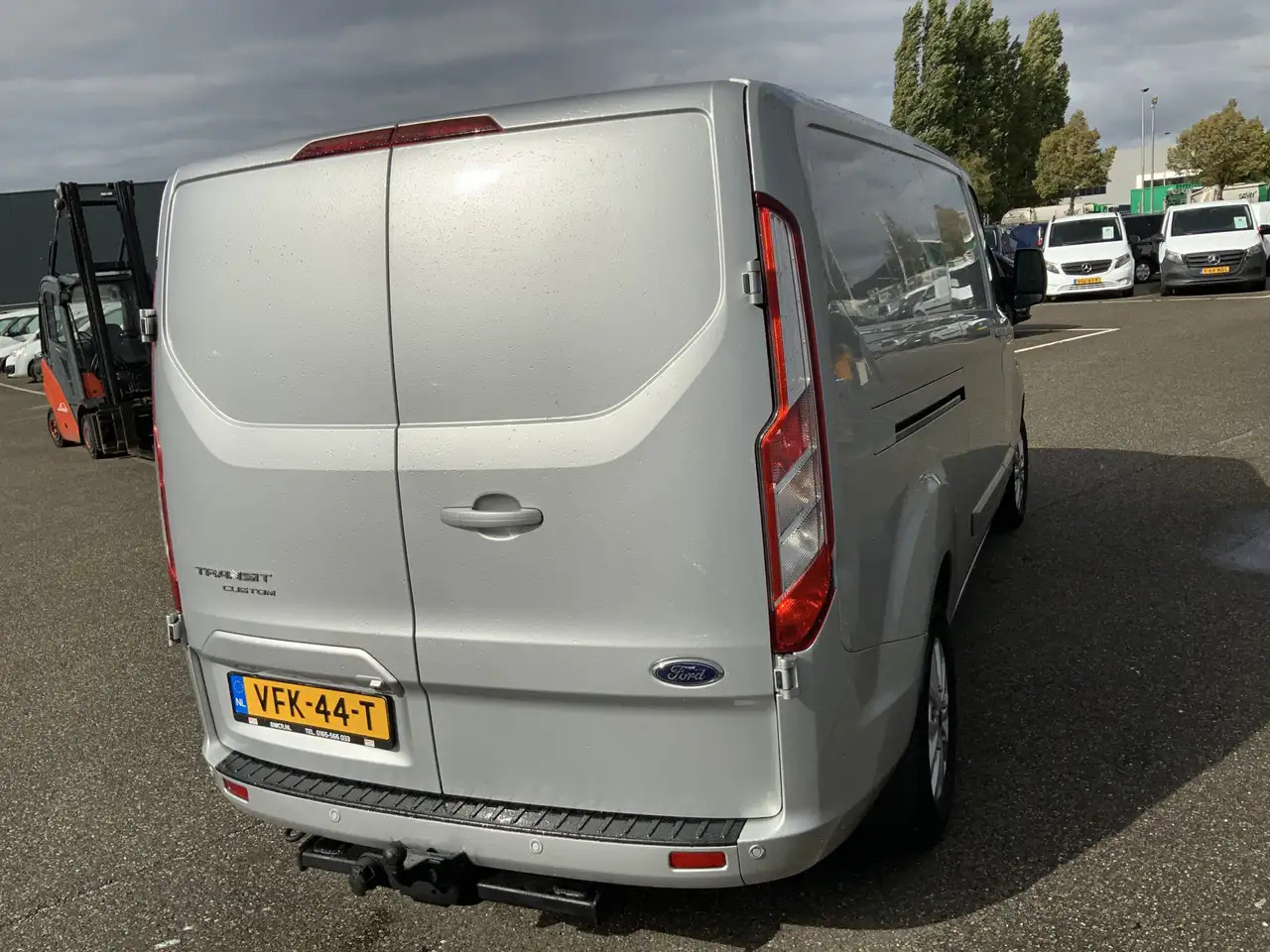 Ford Transit Custom 300 2.0 TDCI (MOTOR DEFECT!!) L2H2 Airco Navi 3 Zi - Skåpbil: bild 5 Ford Transit Custom 300 2.0 TDCI (MOTOR DEFECT!!) L2H2 Airco Navi 3 Zi - Skåpbil: bild 5