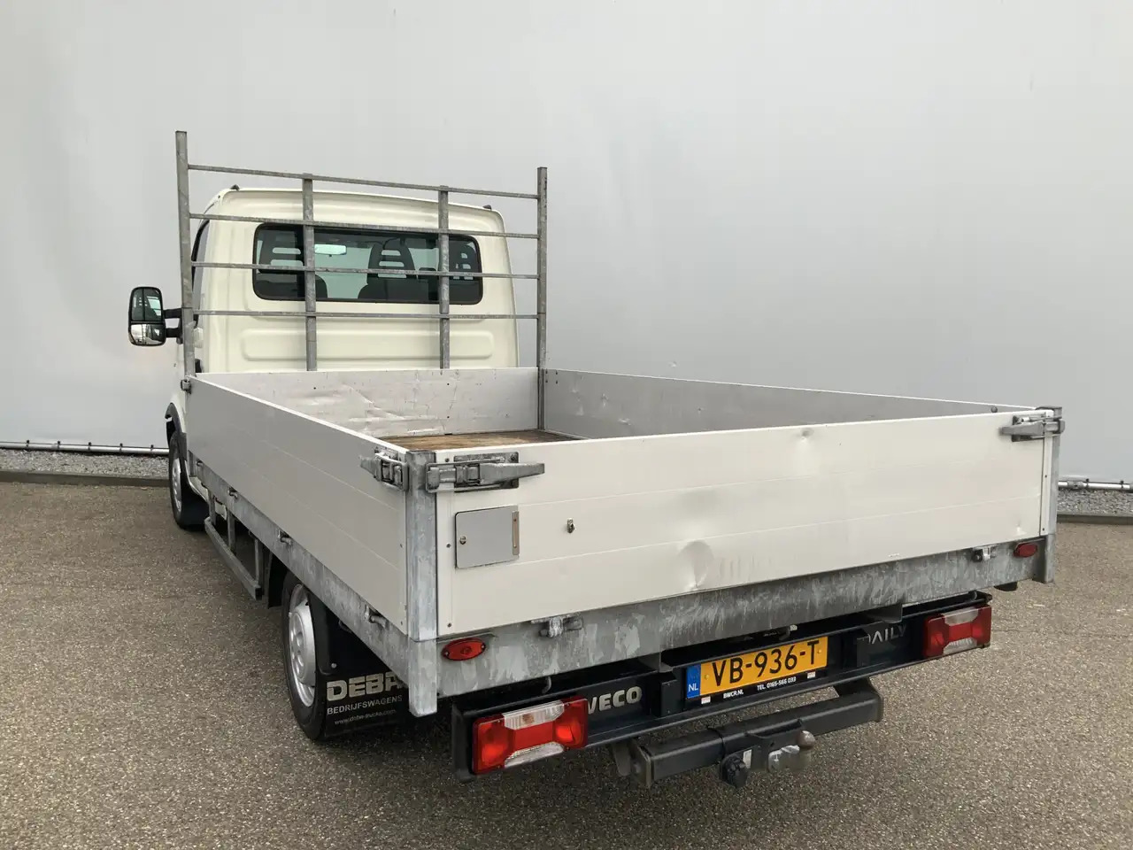 Iveco Daily 35S13 D 345 Pick Up Airco 3 Zits Trekhaak 3500 kg - Transportbil med flak: bild 2 Iveco Daily 35S13 D 345 Pick Up Airco 3 Zits Trekhaak 3500 kg - Transportbil med flak: bild 2