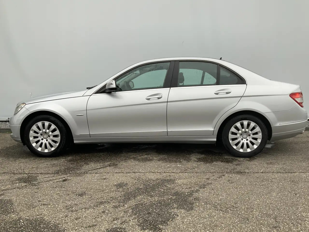Mercedes-Benz C 200 K Elegance UNIEK ! Airco Compressor Alu Velg Euro - Sedan: bild 3 Mercedes-Benz C 200 K Elegance UNIEK ! Airco Compressor Alu Velg Euro - Sedan: bild 3