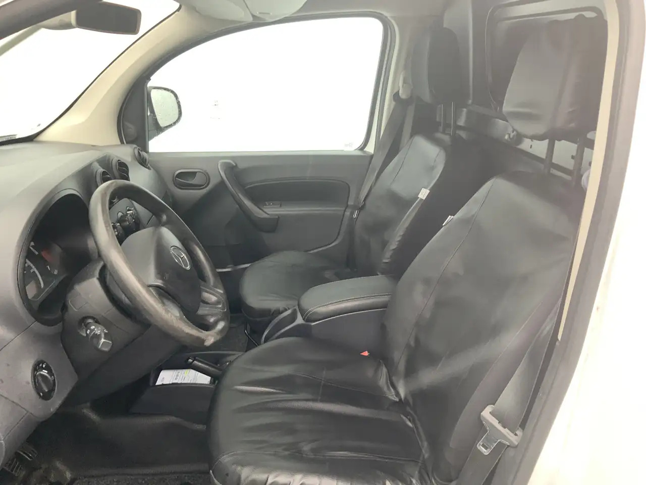 Mercedes-Benz Citan 109 CDI BlueEFFICIENCY Extra Lang Maxi Airco Euro - Små skåpbil: bild 4 Mercedes-Benz Citan 109 CDI BlueEFFICIENCY Extra Lang Maxi Airco Euro - Små skåpbil: bild 4