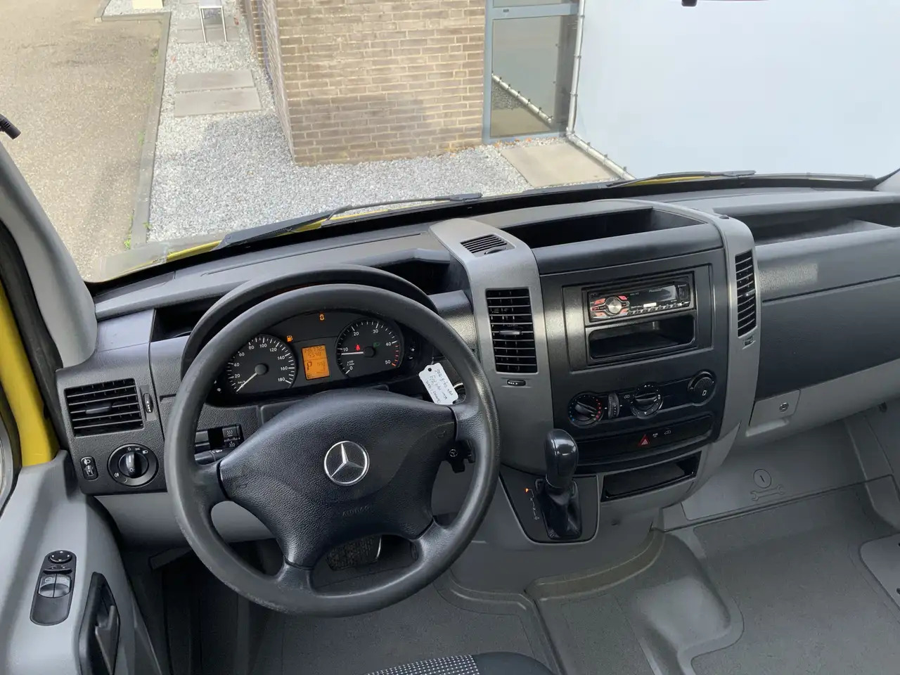 Mercedes-Benz Sprinter 213 2.2 CDI 325 Automaat DubCab Pick Up 5 Zits Tre - Transportbil med flak, Dubbelhytt transportbil: bild 5 Mercedes-Benz Sprinter 213 2.2 CDI 325 Automaat DubCab Pick Up 5 Zits Tre - Transportbil med flak, Dubbelhytt transportbil: bild 5